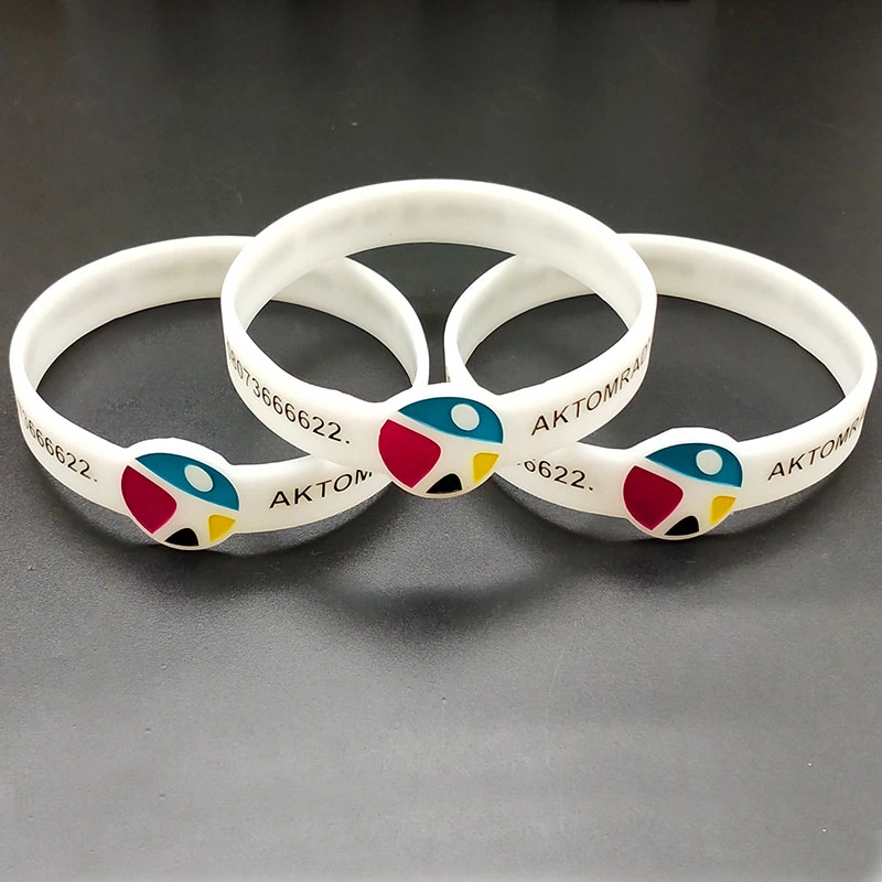 Customized Wrist Band Supplies Colorful Any Logo Silicone Wristband/Bracelets for Promotion Gift