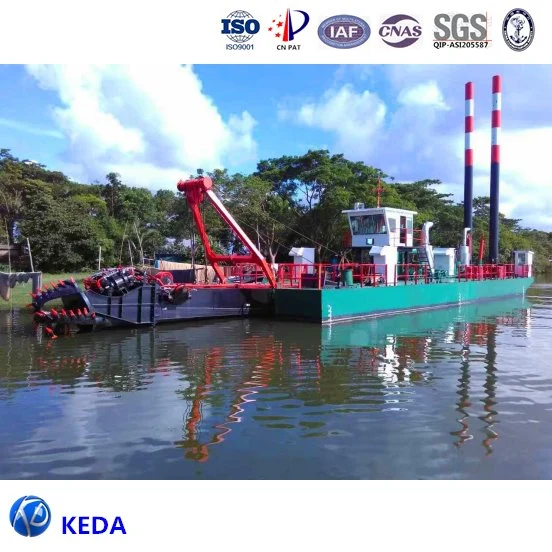 Bateau de désilage de port River bateau à pompe à sable bateau d'aspiration de sable Bateau de forage de sable bateau d'aspiration