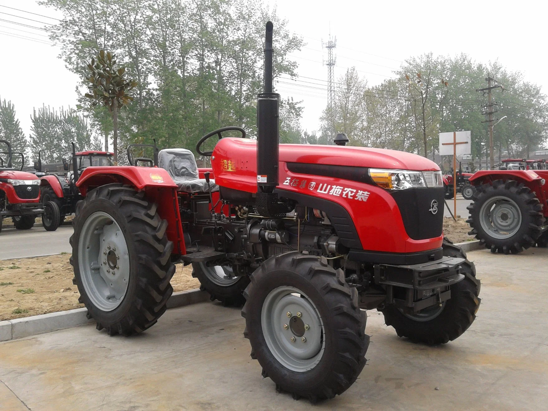 WUZHENG Low Cost Practical Senior Agricultural Machinery Compact Farming Tractor