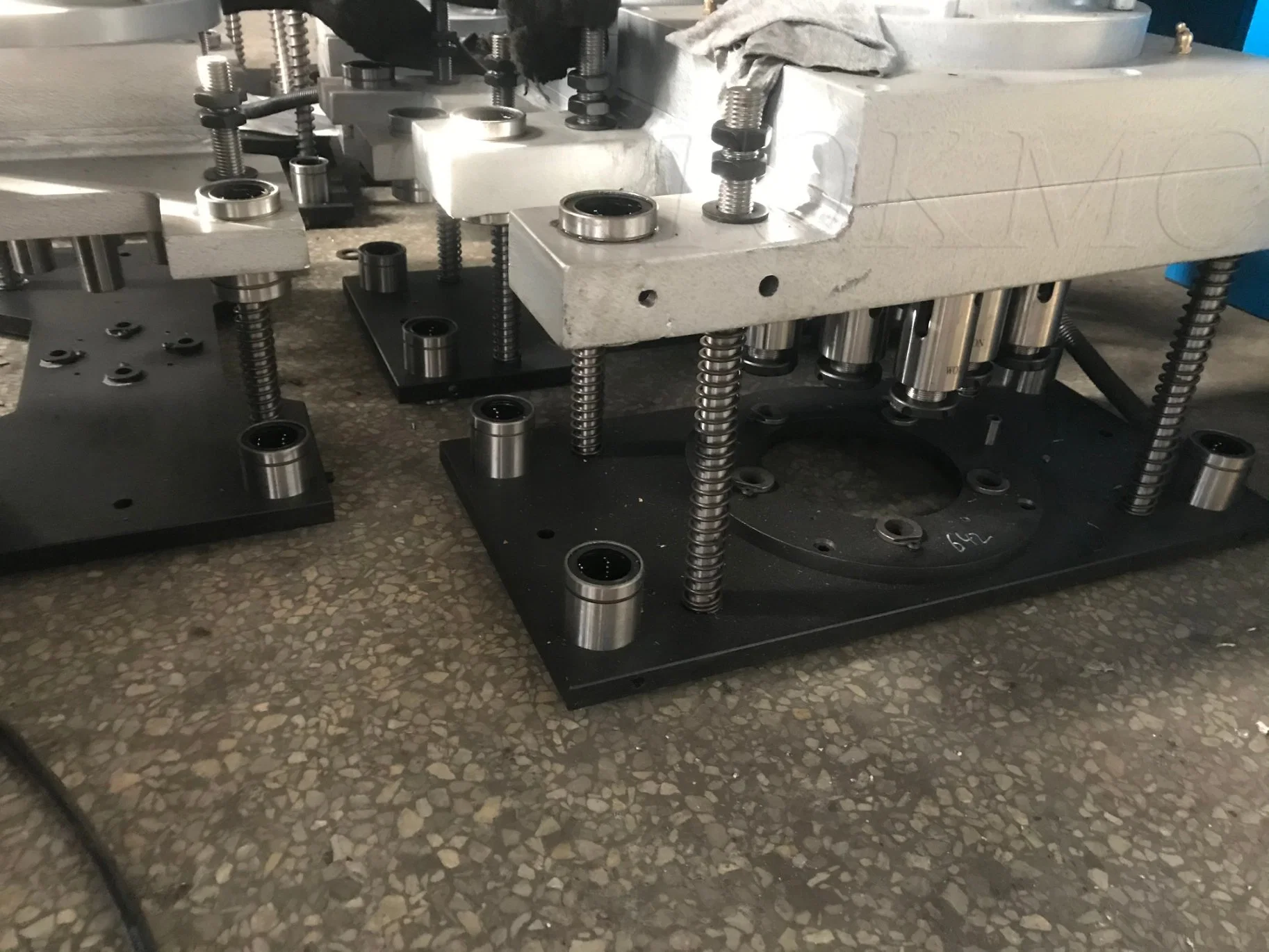 Multi Spindle PLC Auto Drilling Machine CNC Drilling Machine for Drum Hub