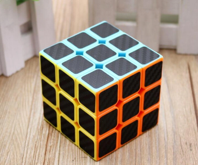 Classique Educational Toy Promotional coloré jeu Magic Puzzle Cube Toy