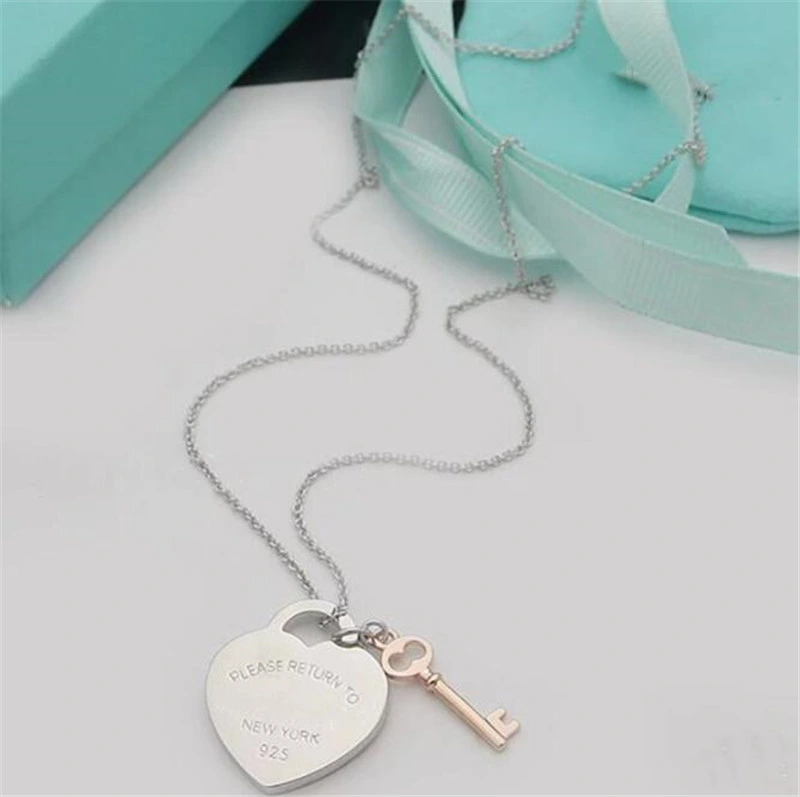 Les femmes bijoux mariage T Accueil Populaire Design Necklace Long métal Collier Pendentif Coeur de la chaîne de clé