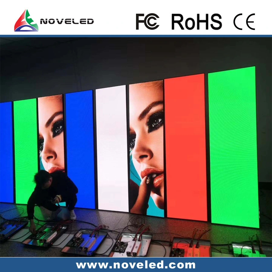 P2.5mm Wide Viewing Angle SMD 2121 Full Color Indoor Fixed LED Display