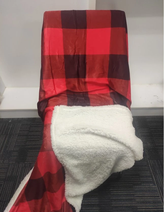 Plaid en molleton Sherpa doux avec taille personnalisée en gros.