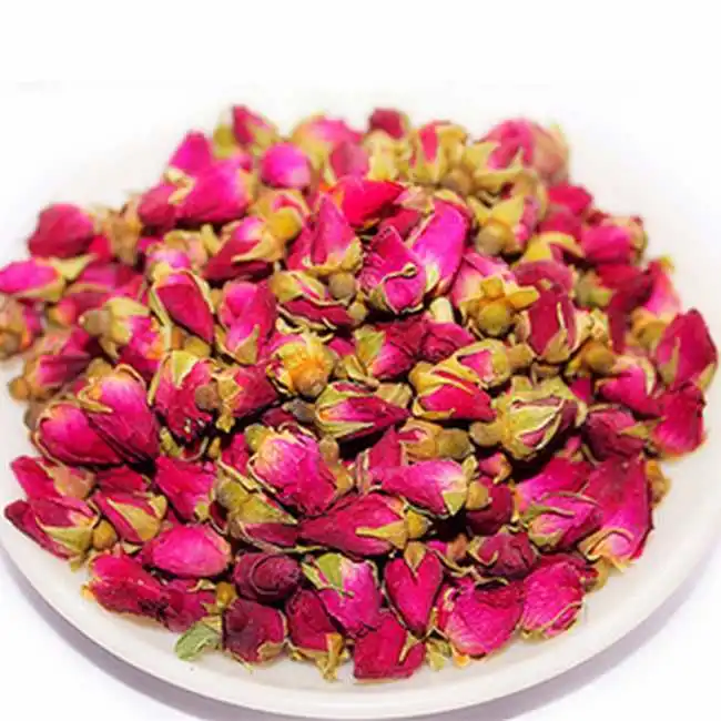 Un capullo de rosa roja Natural Verde Flor perfumada té de hoja de gamberros