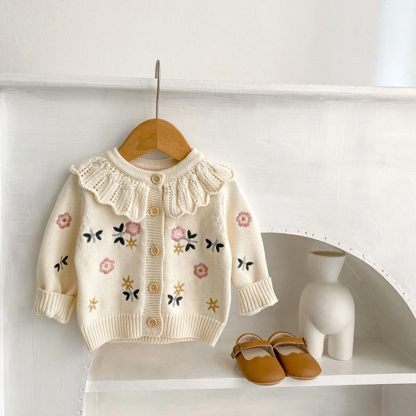 Spring Girl Baby Rompers Flowers Embroidered Lotus Leaf Collar Knitted Pure Cotton Baby Infant Sweater