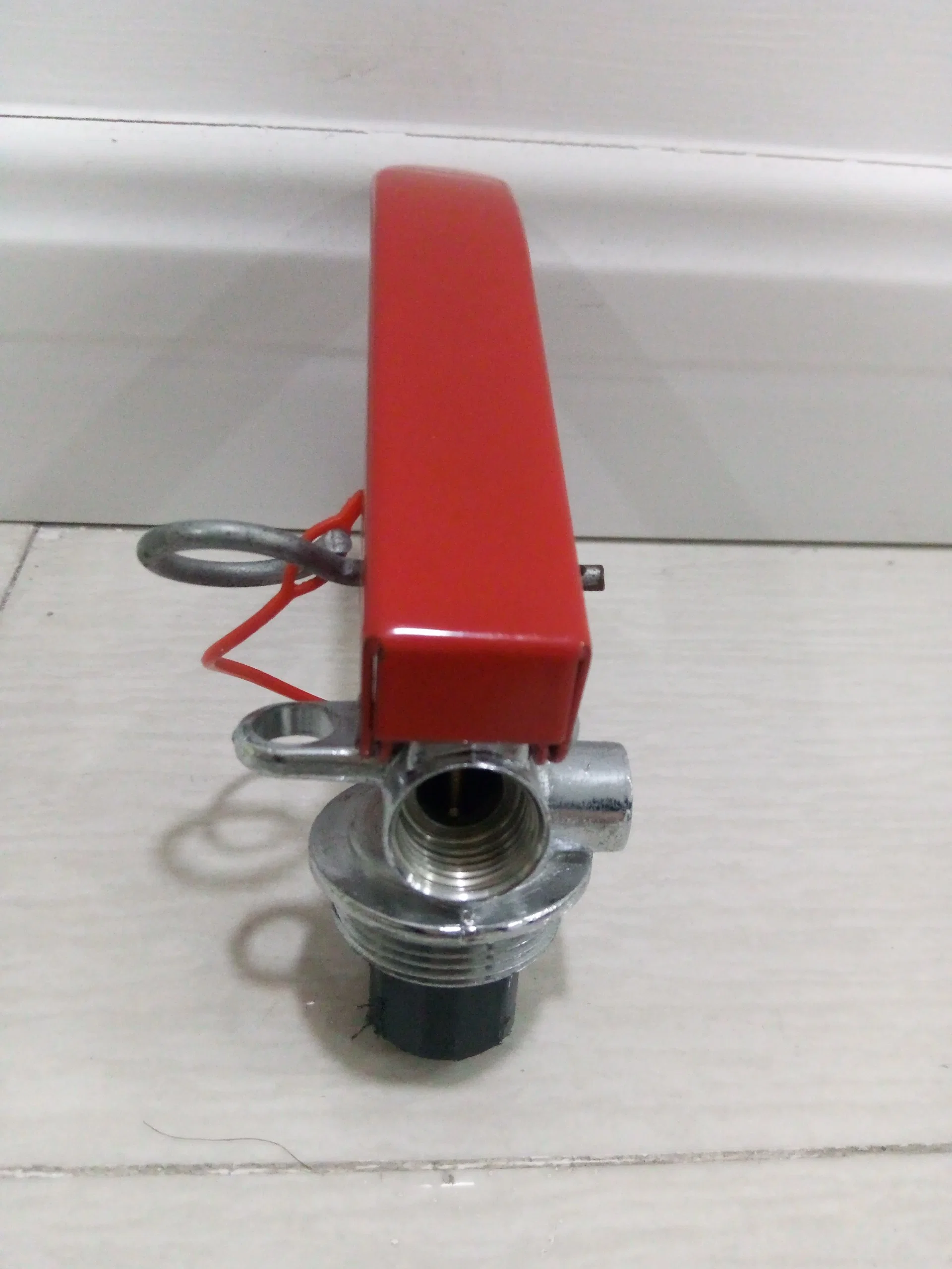 CE M30 Extinguisher Handle Valve