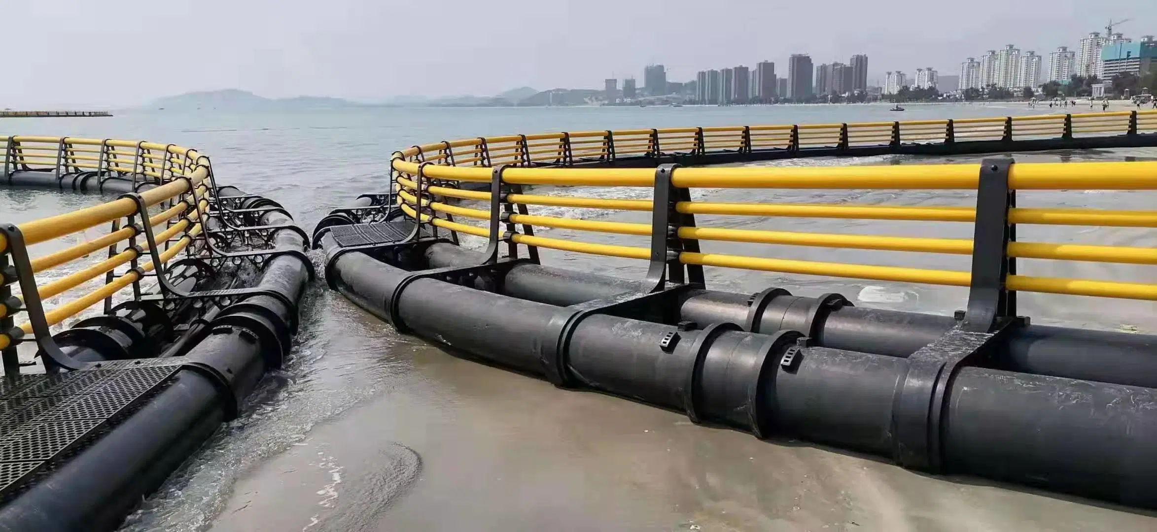 Strom résister à la cage de poissons flottant en PEHD avec système d'amarrage dans le