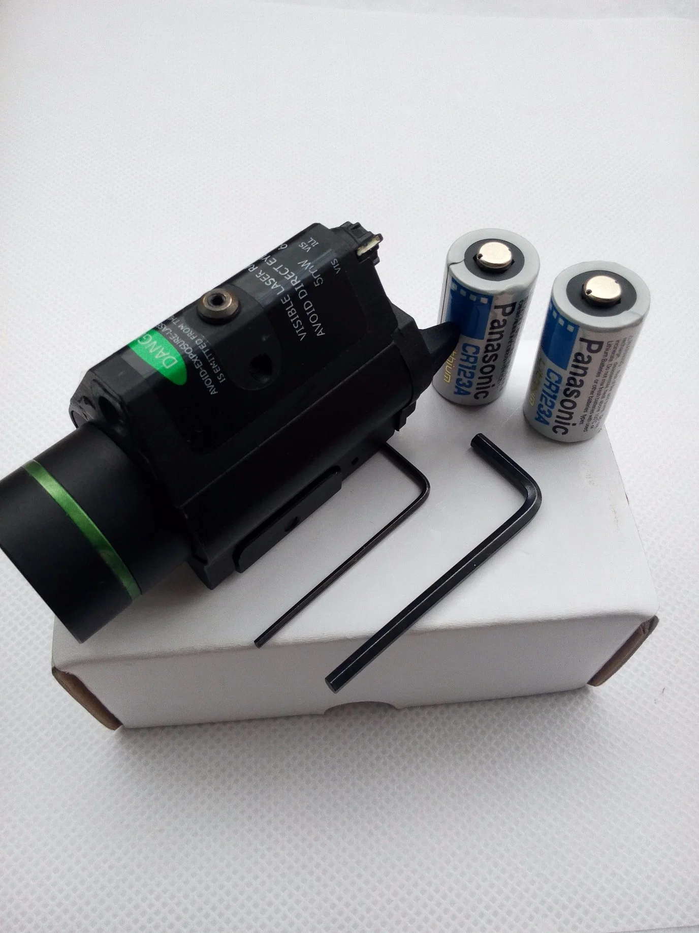 Tactical Hunting Green Laser Sight and 200 Lumen CREE Q5 LED Light Combo with Strobe Laser