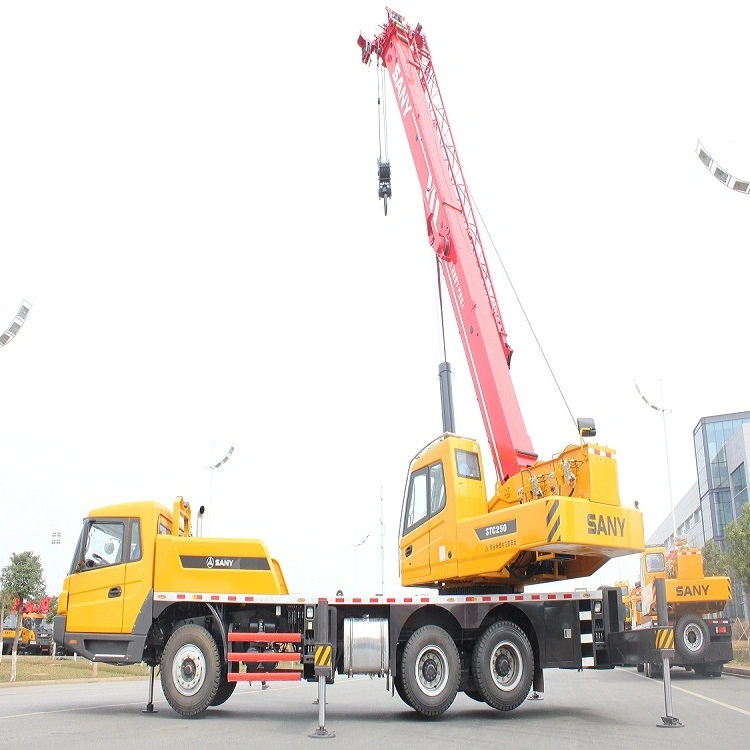 Sany Stc800s 80tons High-Strength Steel with U-Shaped Cross Section of Mobile Crane of Log Crane