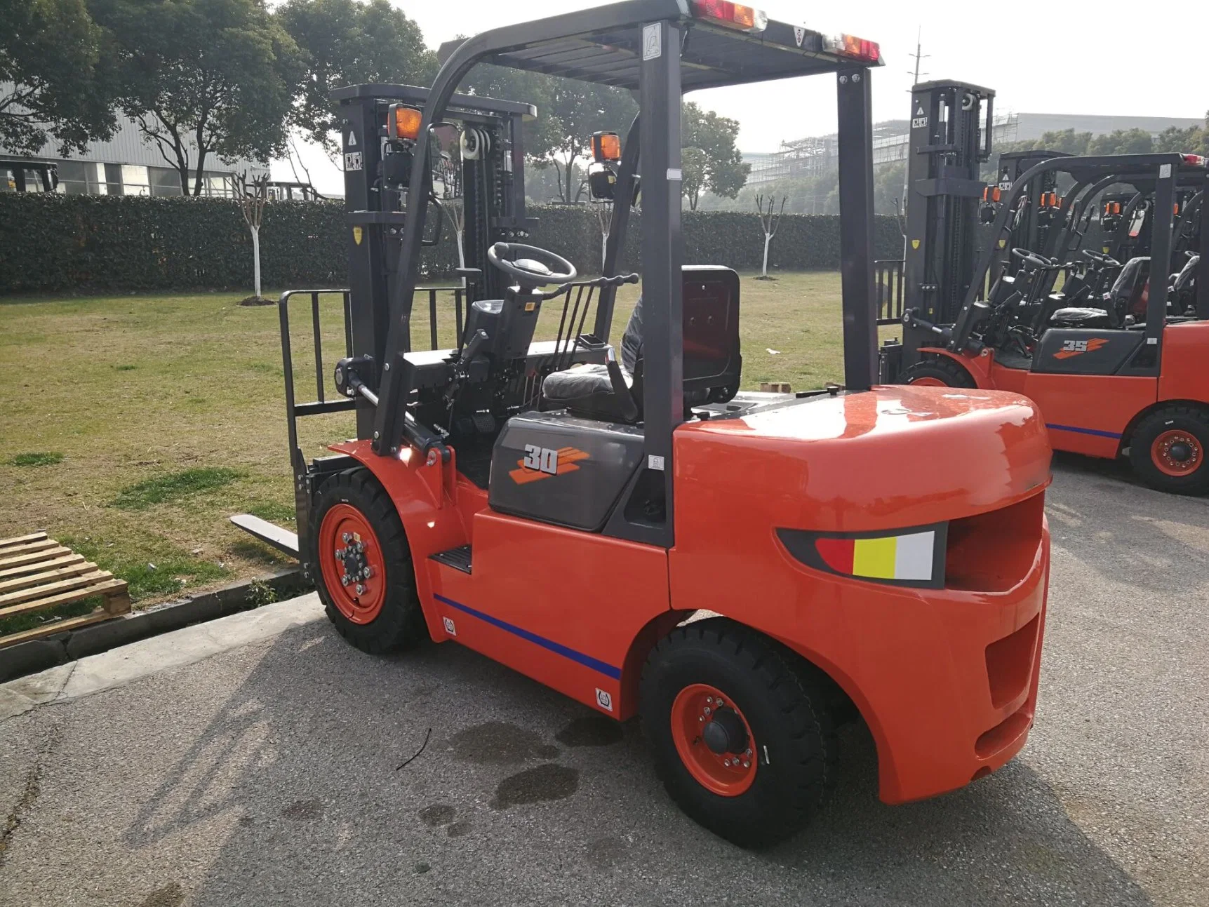 Chinese Famous Brand Diesel Forklift 3ton Fd30t with High Quality