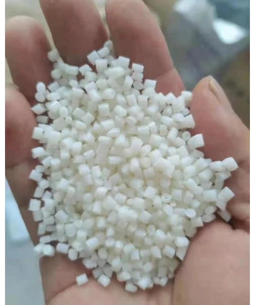 Las partículas de PVC y PVC Pellets compuesto de PVC para tubos de UPVC