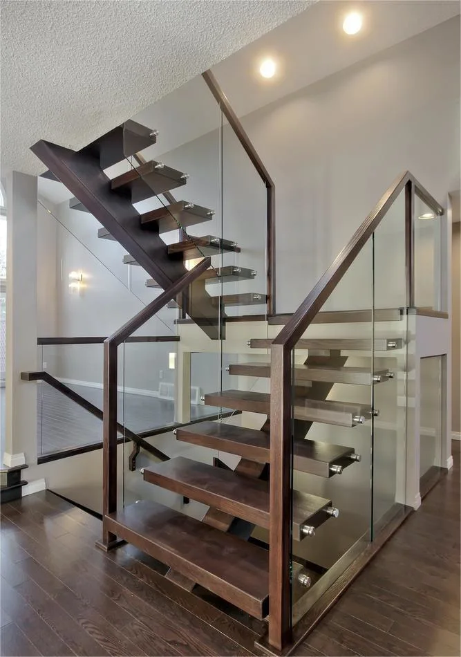 Stainless Steel Beam Straight Stairs Mono Stringer Staircase