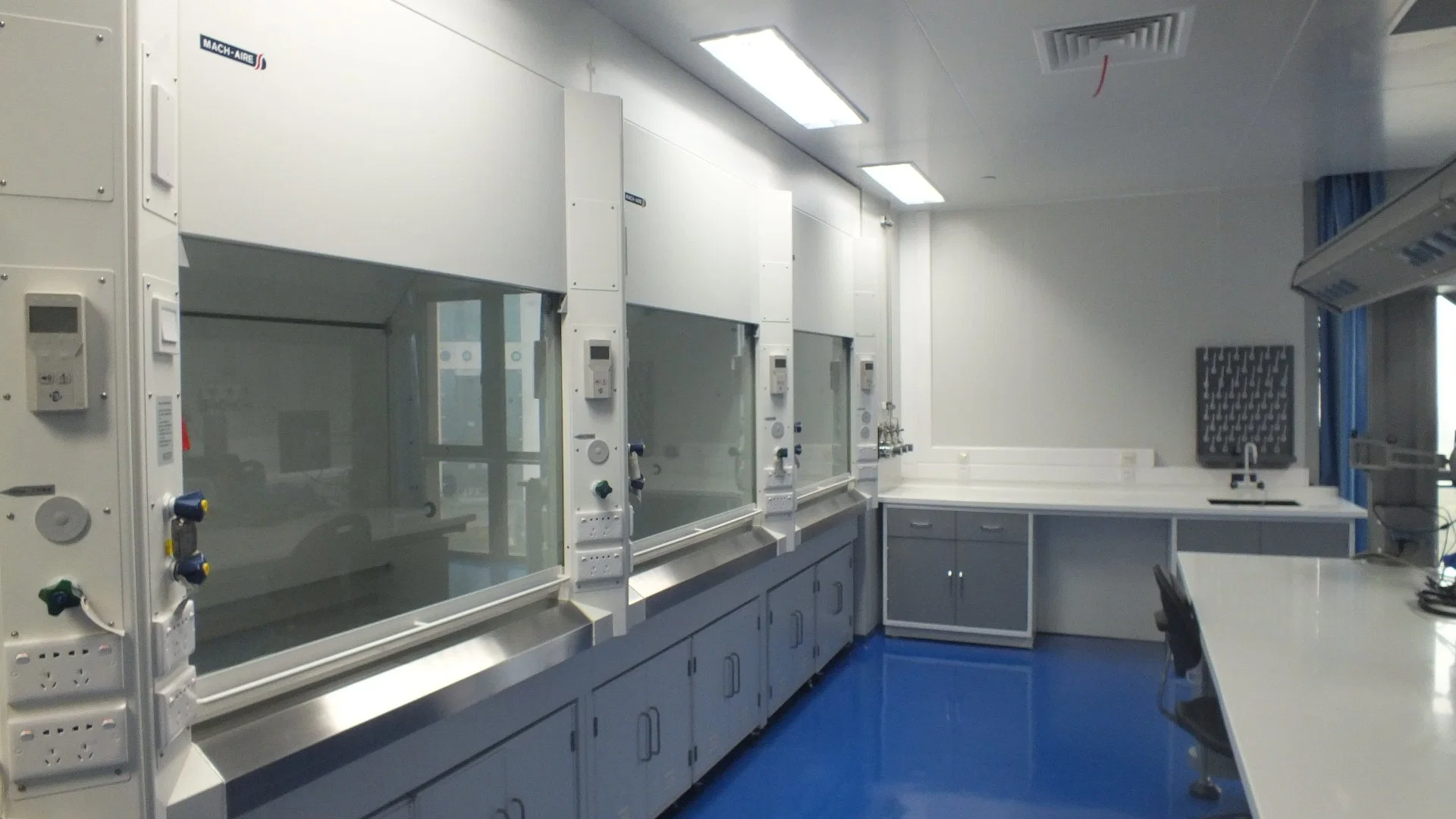 Anti Bacterial Lab Furniture for Hospital Lab Workbenches