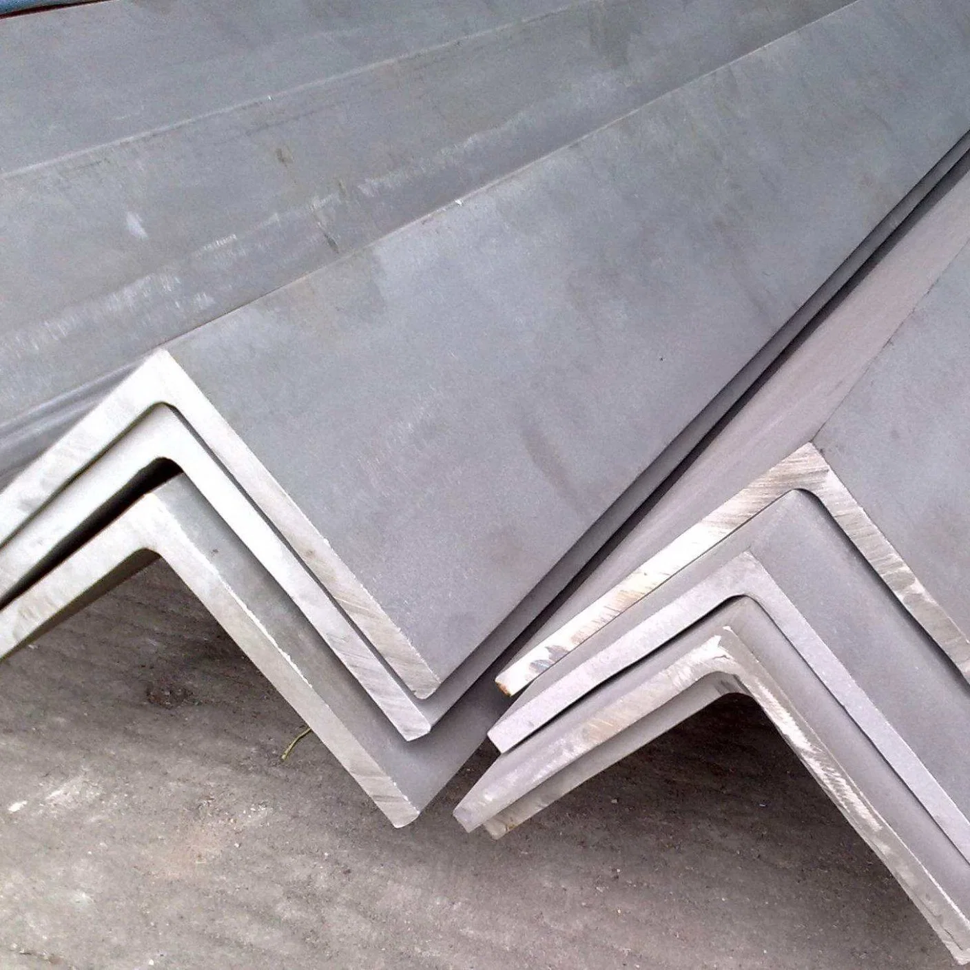 Any Size A36 S235jr Q235B Steel Angle