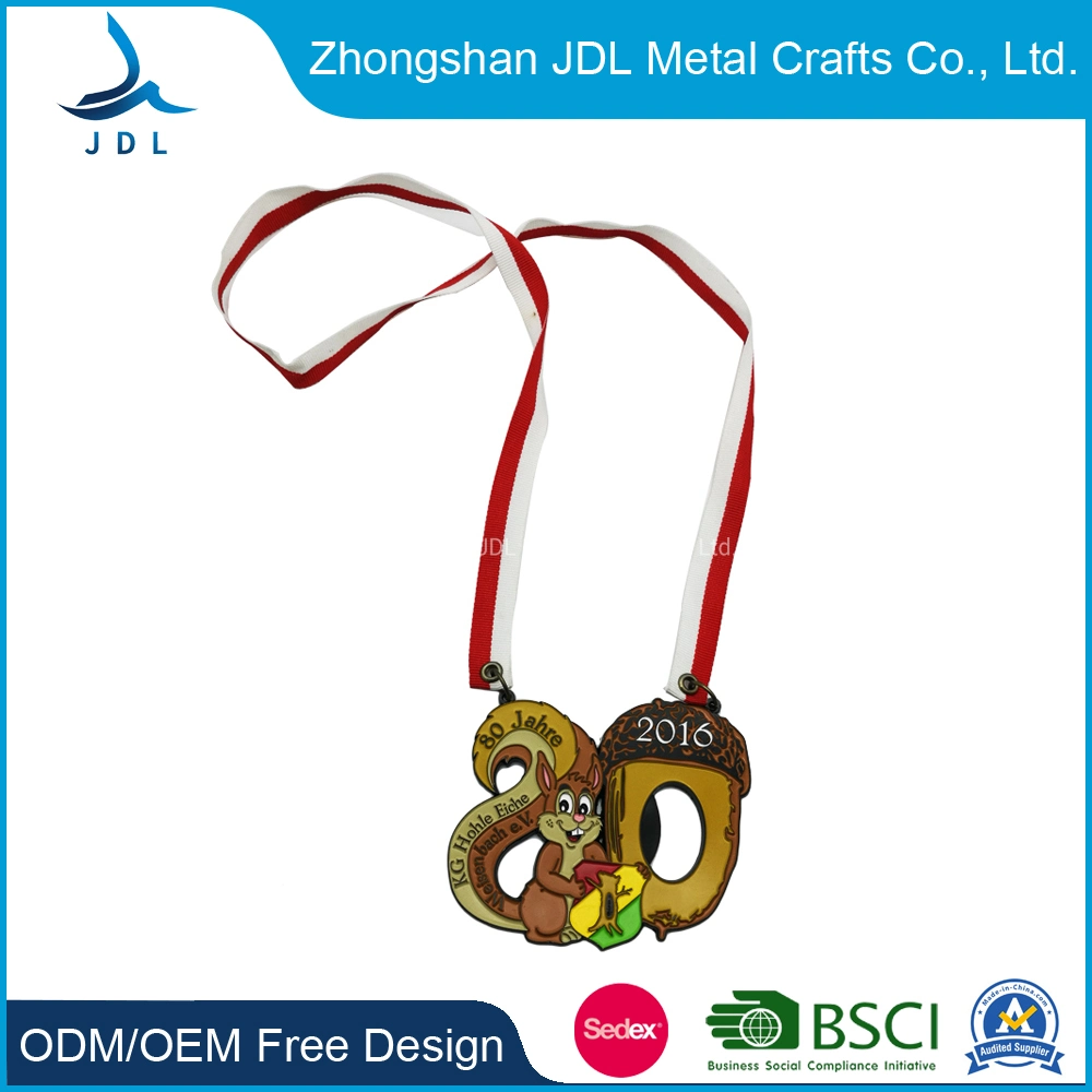 Wholesale/Supplier Cheap Price Custom Round Design Casting Antique Silver Medal Top Sell Superman Night Swim Run Medal (281)