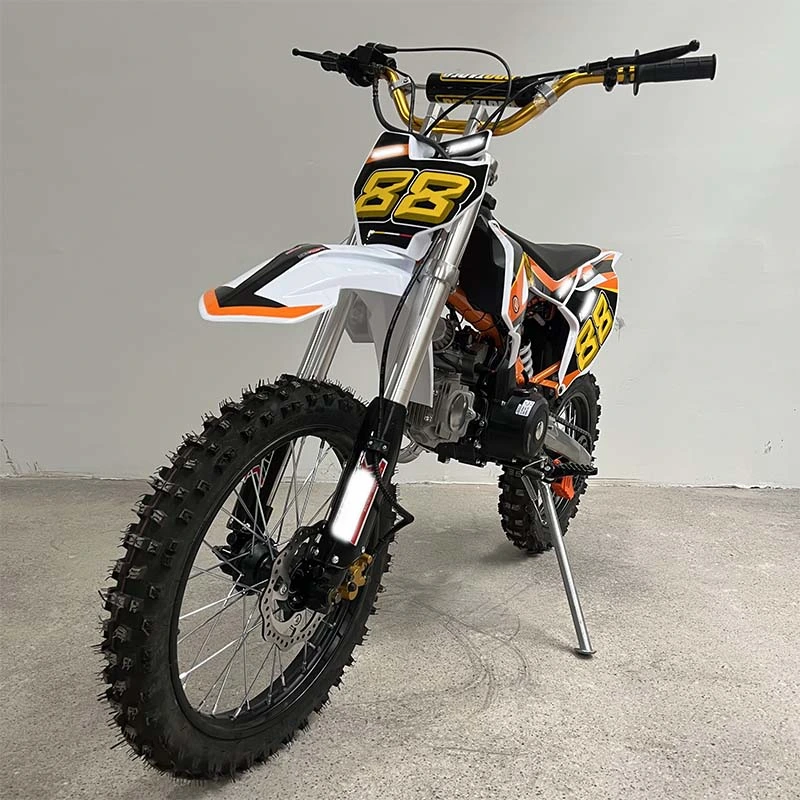 Dirtbikes - moteur à essence 125 cm3, capacité tout-terrain