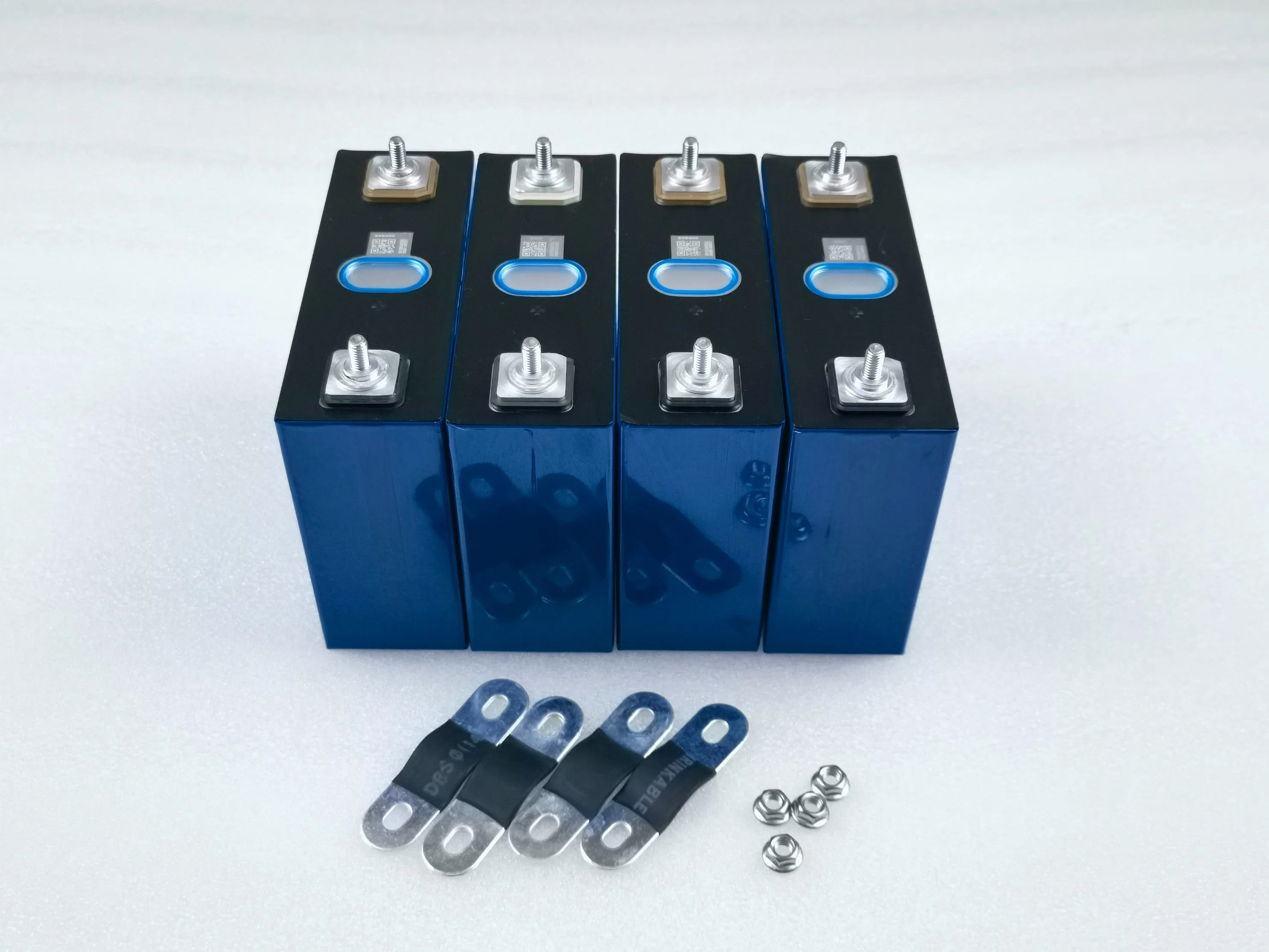 3.2V 50ah 104ah LiFePO4 Battery Cells for Outdoor Energy Storage Battery