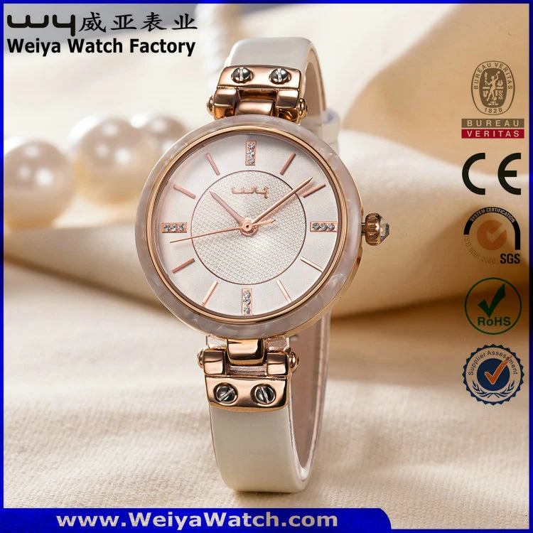 Fashion Vogue Leather Strap Quartz Ladies Wrist Watch (Wy-100D)