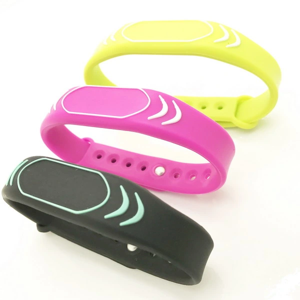 Dual Lf Hf RFID NFC Silicone Wristband Silicone Bracelet for Access Control Water Park