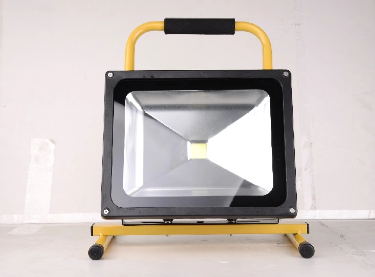 50W 14.8V 2200mAh Rechargeable Outdoor Emergency Floodlight