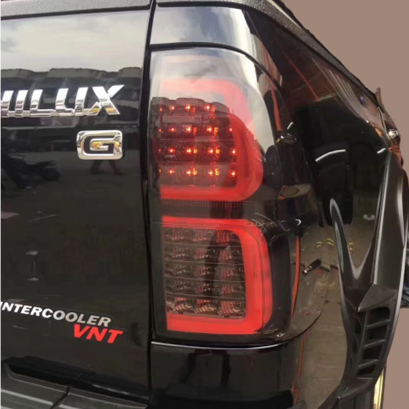 Factory Price Car Accessories Tail Lamp Taillights for Toyota Hilux 2016-2019