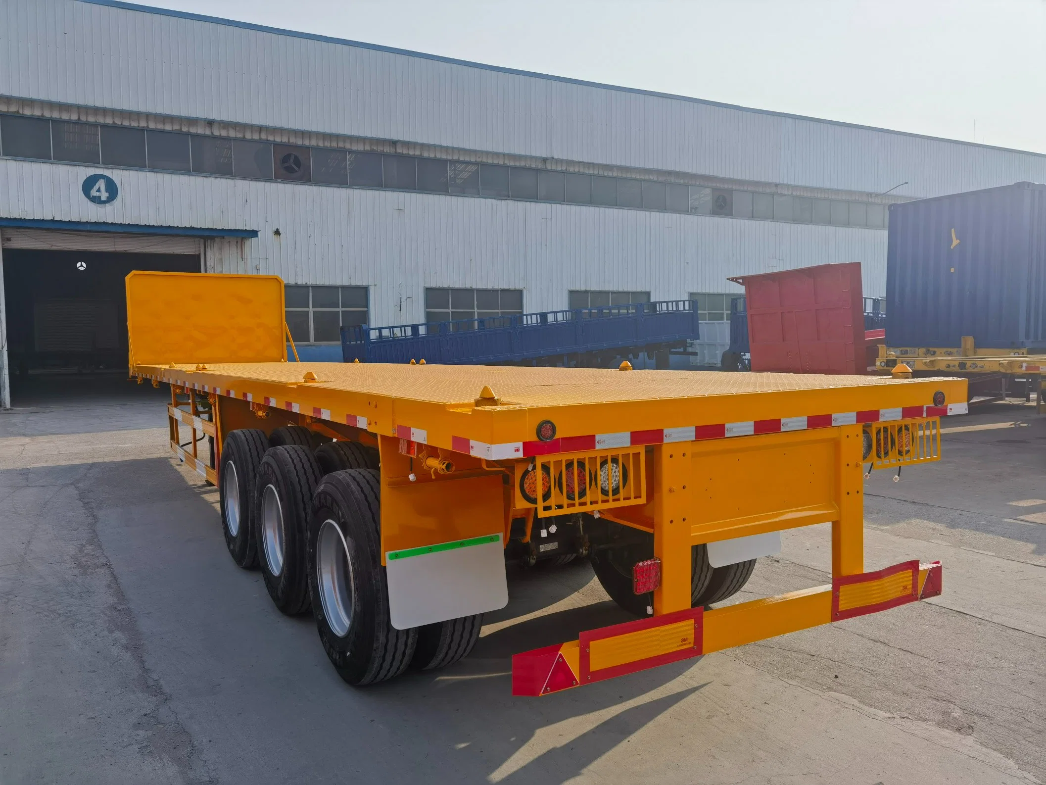 Extendable Flatbed Semi Trialer for Overlength Cargo Transportation