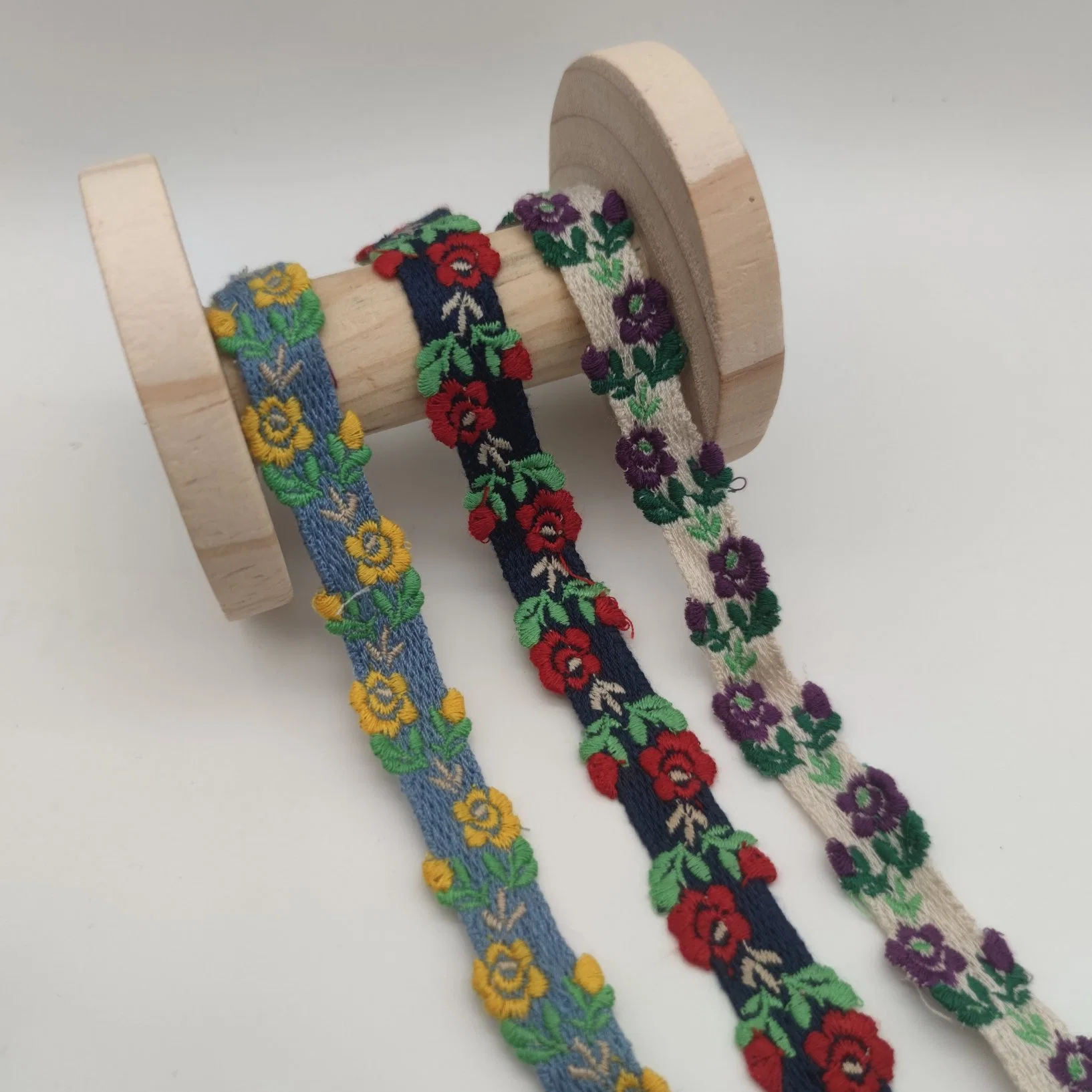 Fancy Embroidery Flower Trimming Ribbon Tape Garment Accessories for Child Clothing