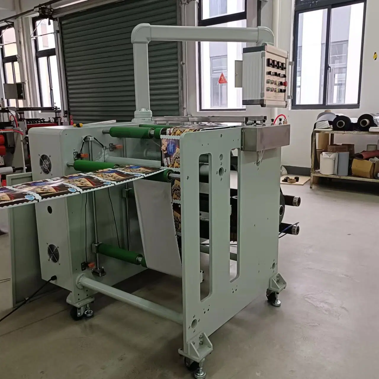 Roller Feeder Unwinding Rewinding Machine for FPC Production