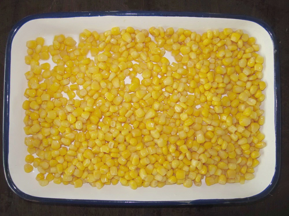 Green Food Origanic Whole Kernel Sweet Corn 340g Canned Corn with High quality/High cost performance 