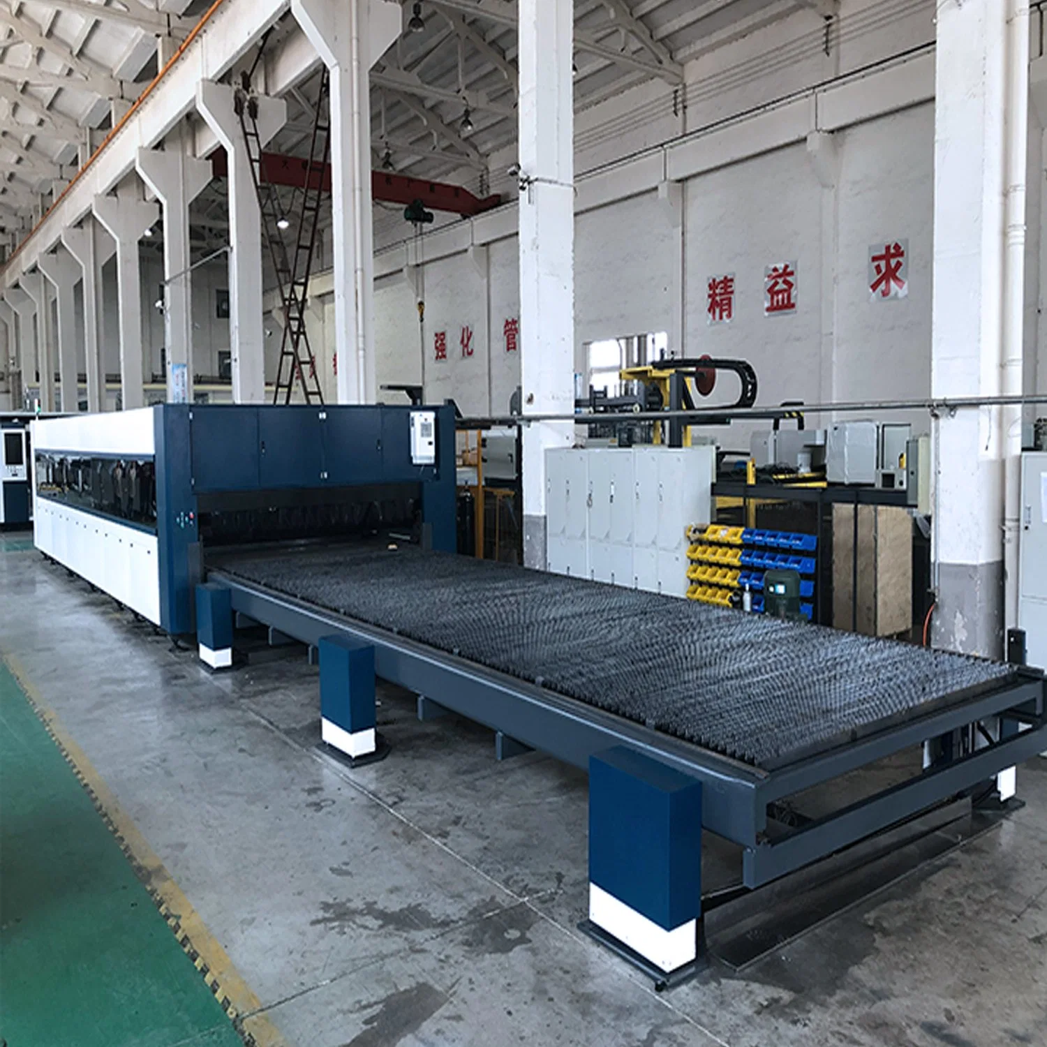 12kw 15kw 20kw 30kw 40kw 60kw Exchange Table Fiber Laser Cutting Machine for Steel