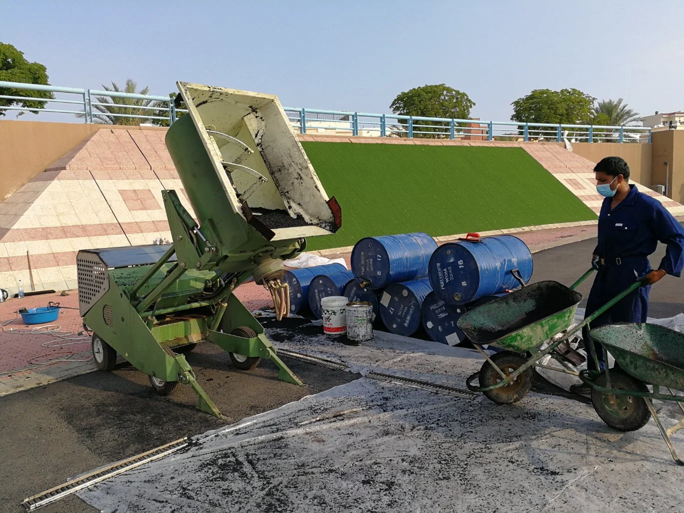 Mélangeur à caoutchouc de la machine avec système hydraulique