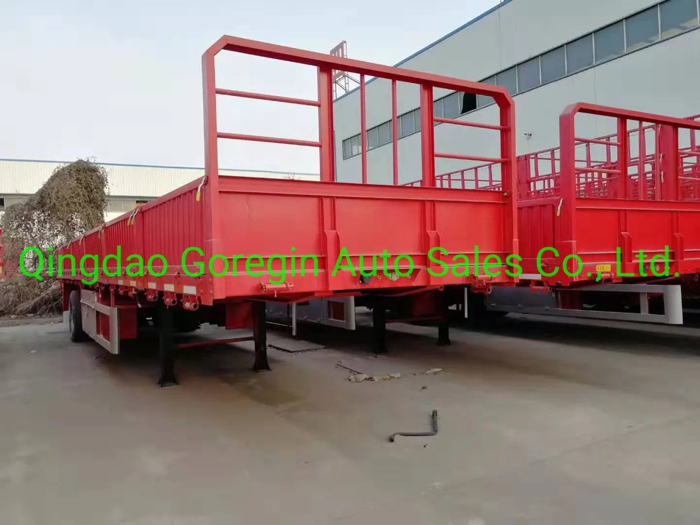 Supply Widely Use Utility Heavy Duty Side Wall New 3axles Cargo Flatbed Semi Trailer with Sidewall for Tractor Head