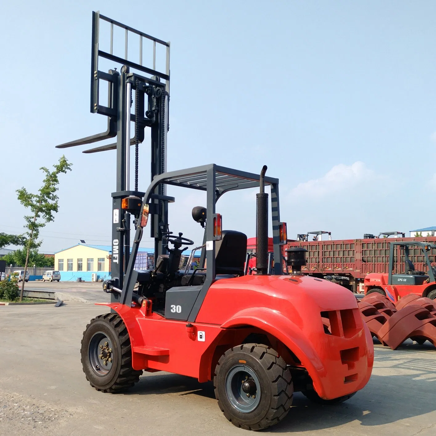 4WD 2.5 Ton Rough Terrain Diesel Forklift Truck 2.5t