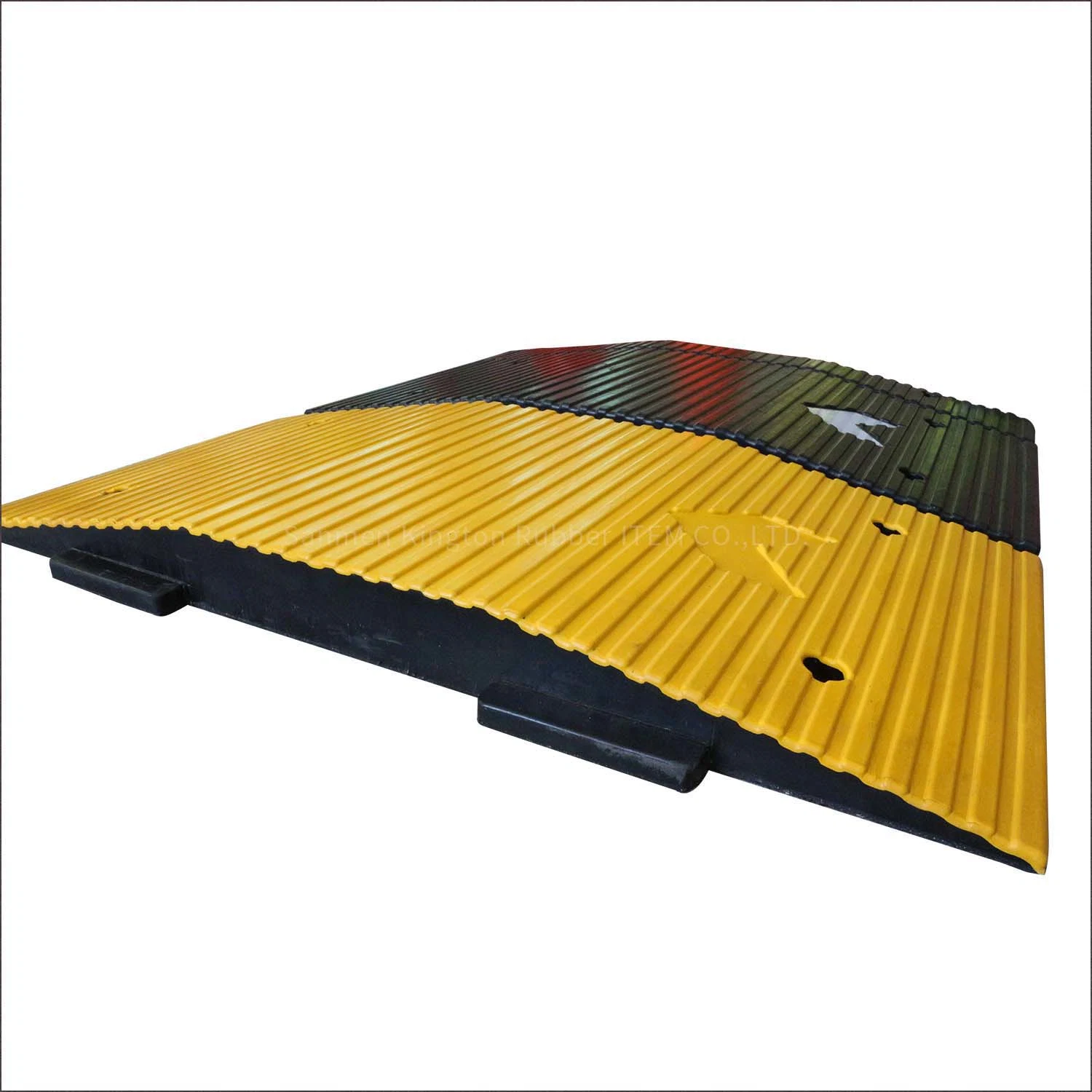 High Intensity One Way Road Speed Hump Rubber Speed Bump