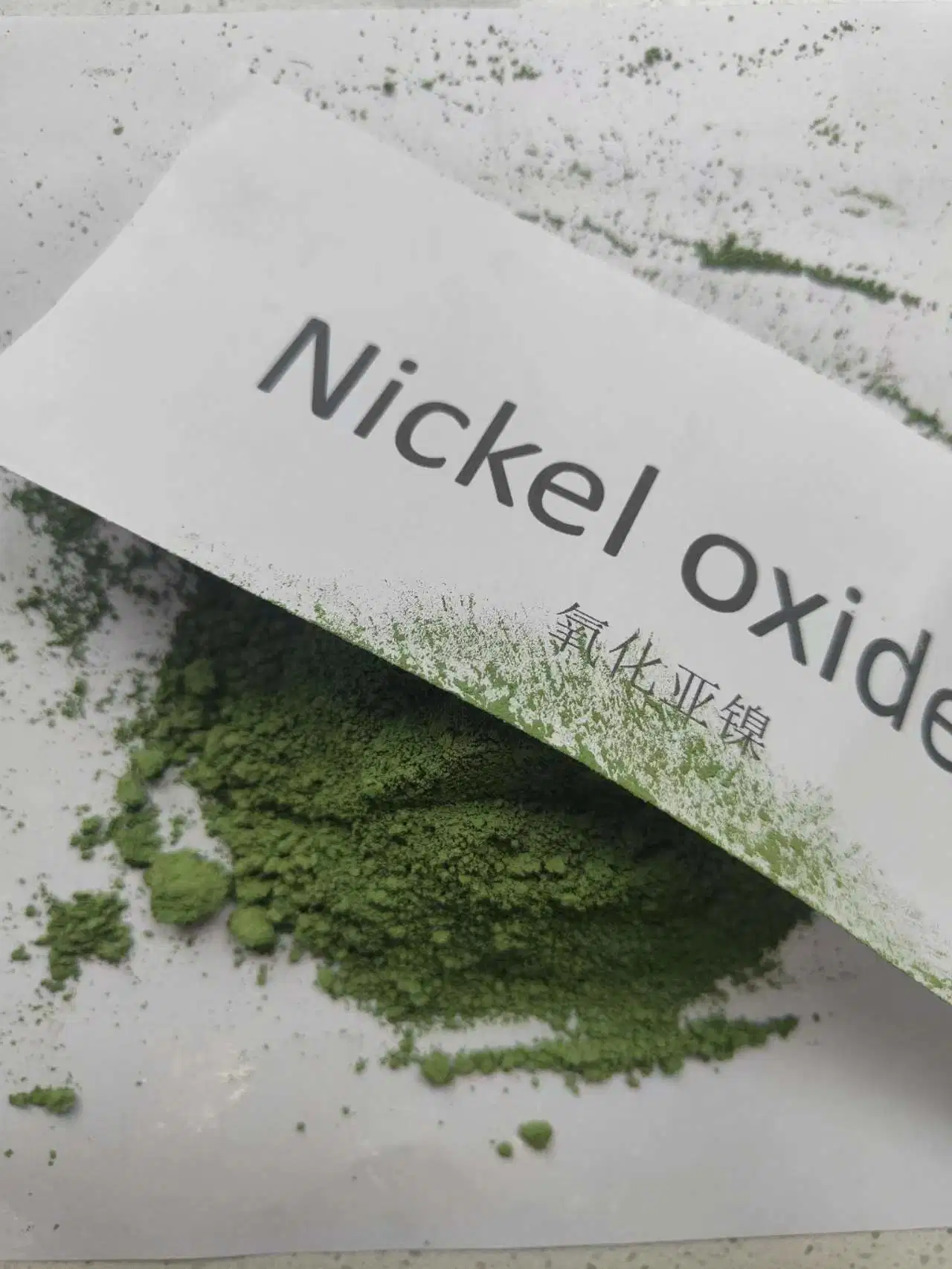 Nickelous Oxide Powder with High quality/High cost performance  and Low Price