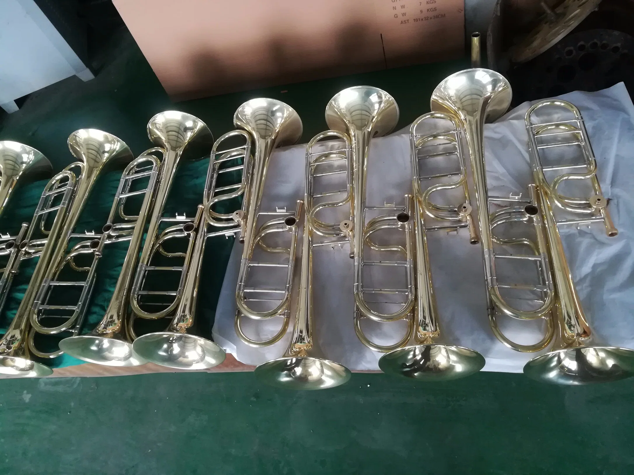 Bb/F Precio barato Fabricante de Trombón Tenor