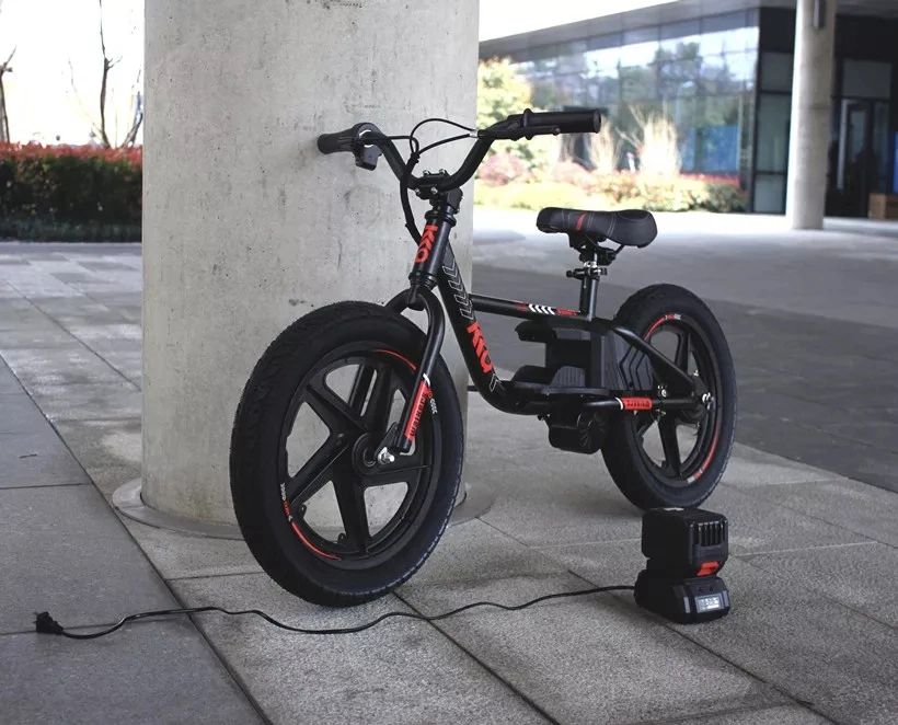 Oferta de Aniversário Equilíbrio Aluguer de Bicicleta de balanceamento de crianças Mini 12 Polegadas bicicletas de criança de 16 polegadas