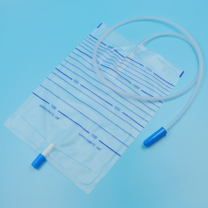 High quality/High cost performance  Disposable PVC Standard Economic Urine Bags with Push-Pull Valve Outlet