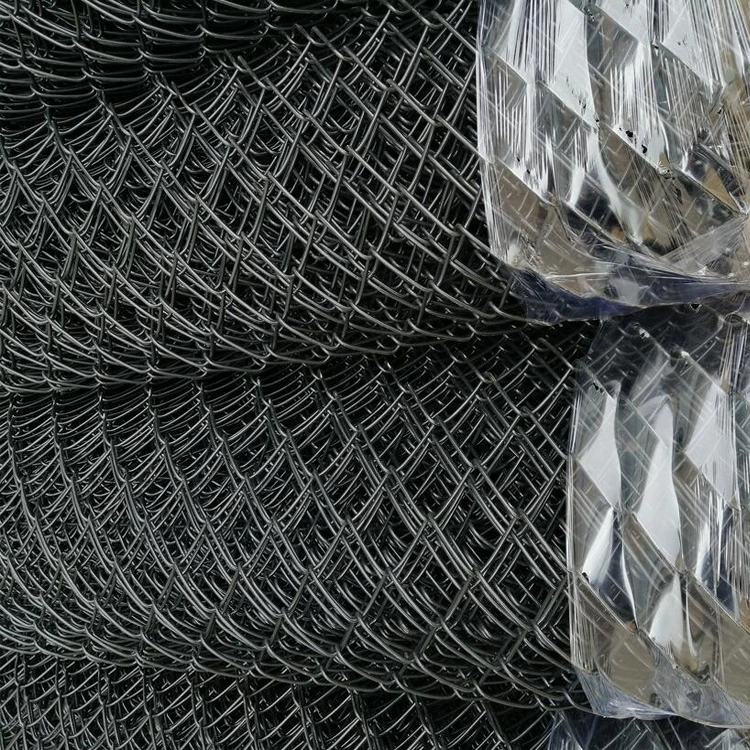 Chain Mesh Security Fencing Cyclone Wire Fence Hot DIP Galvanized Wire Mesh