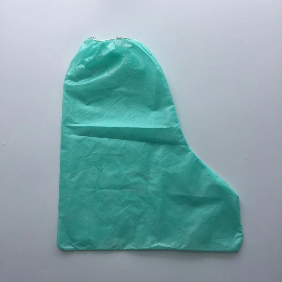 ISO13485 Disposable Nonwoven Pharmaceutical Surgical Medical Nonskid Waterproof Plastic Knee Length PP/PE PE Coated Boots Foot Strap Overshoes for Painting