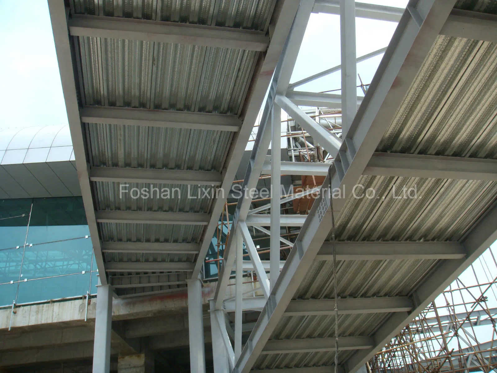 Structure en acier préfabriqués Professional pied pont avec un revêtement de sol de pont en acier