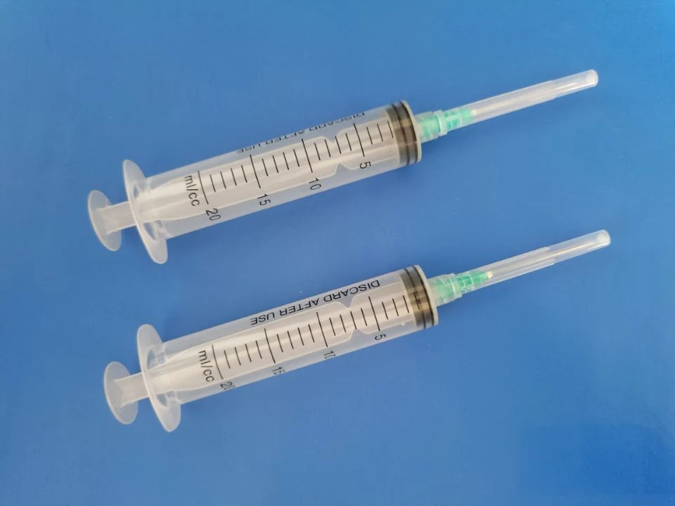 Disposable 3-Part Syringe Luer Lock with Needle 20ml Injection