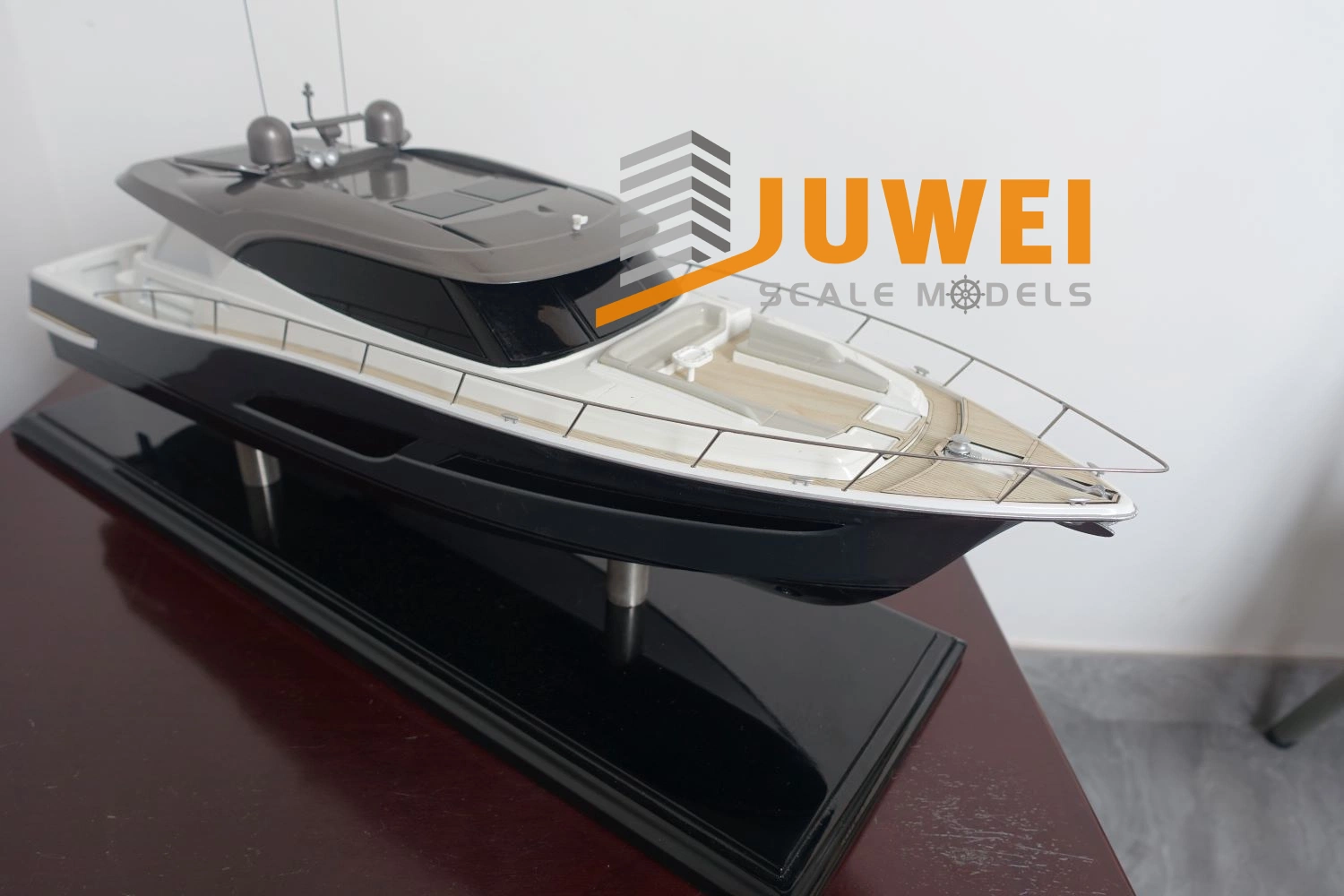 Handmade Yacht and Vessel Model Maker (JW-07)