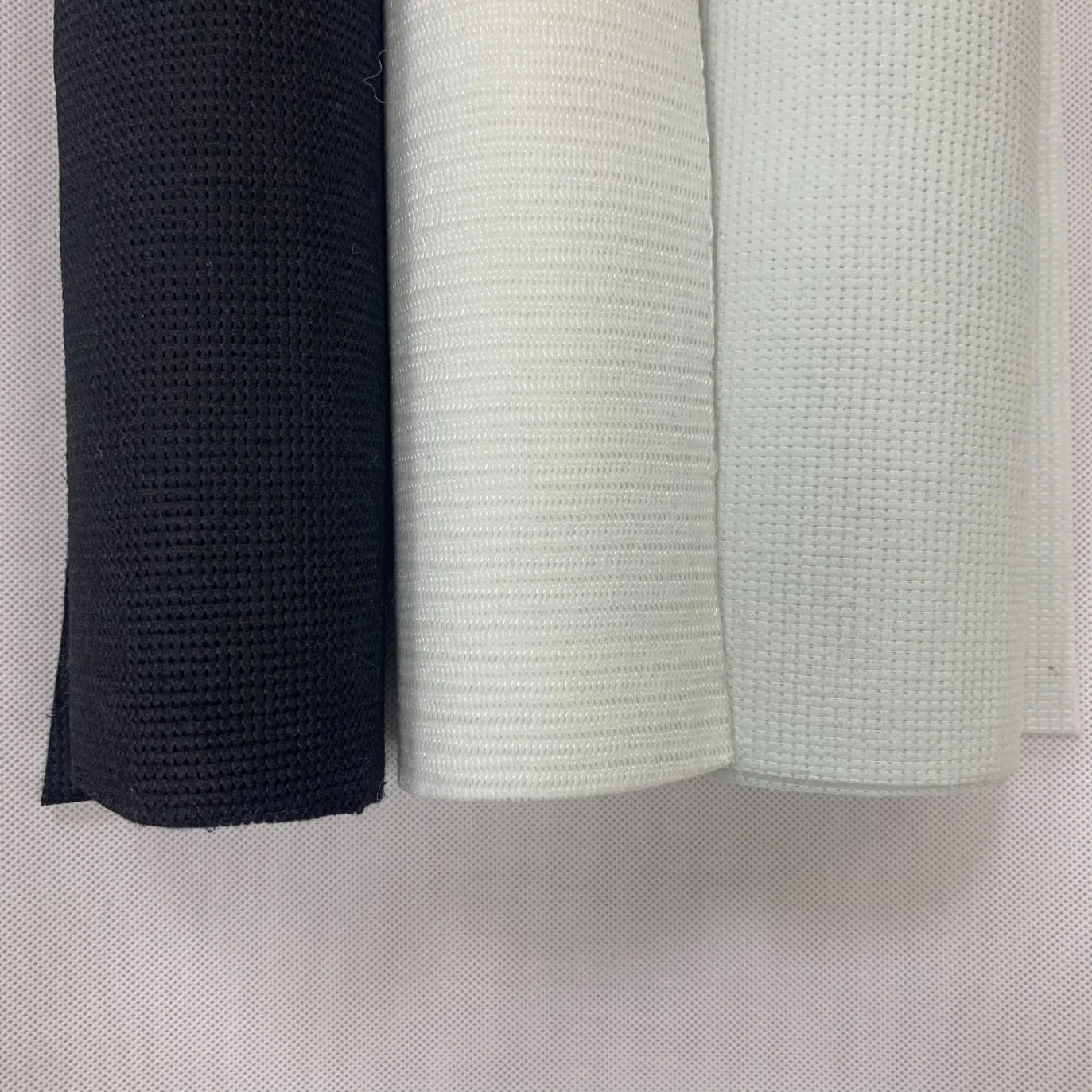 Épaisseur 0.3-2,2 mm haute qualité 100% polyester RPET Stitch non tissé Tissu fabriqué en Chine