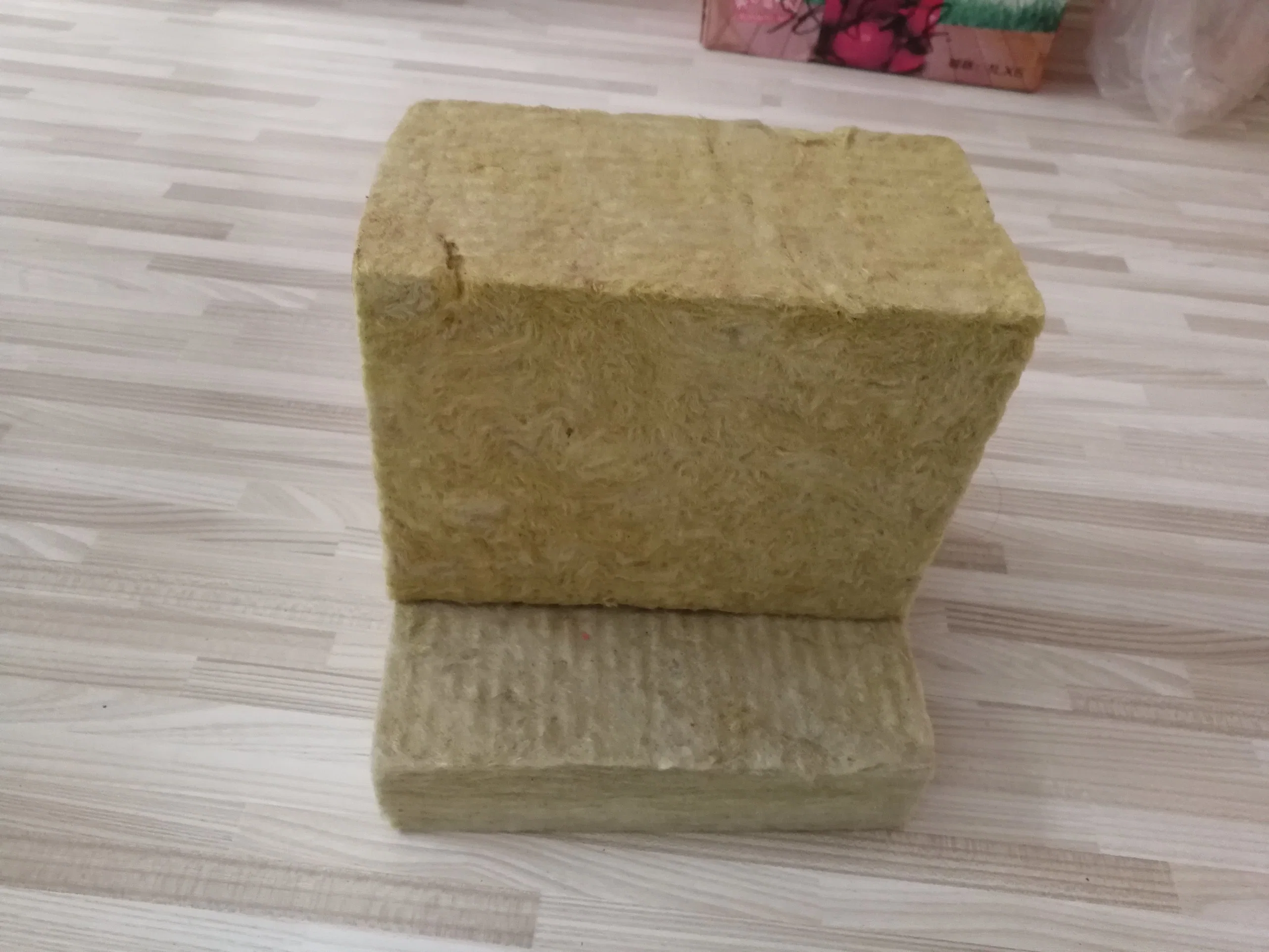 Waterproof Heat Insulation Basalt Rock Wool Board for Building