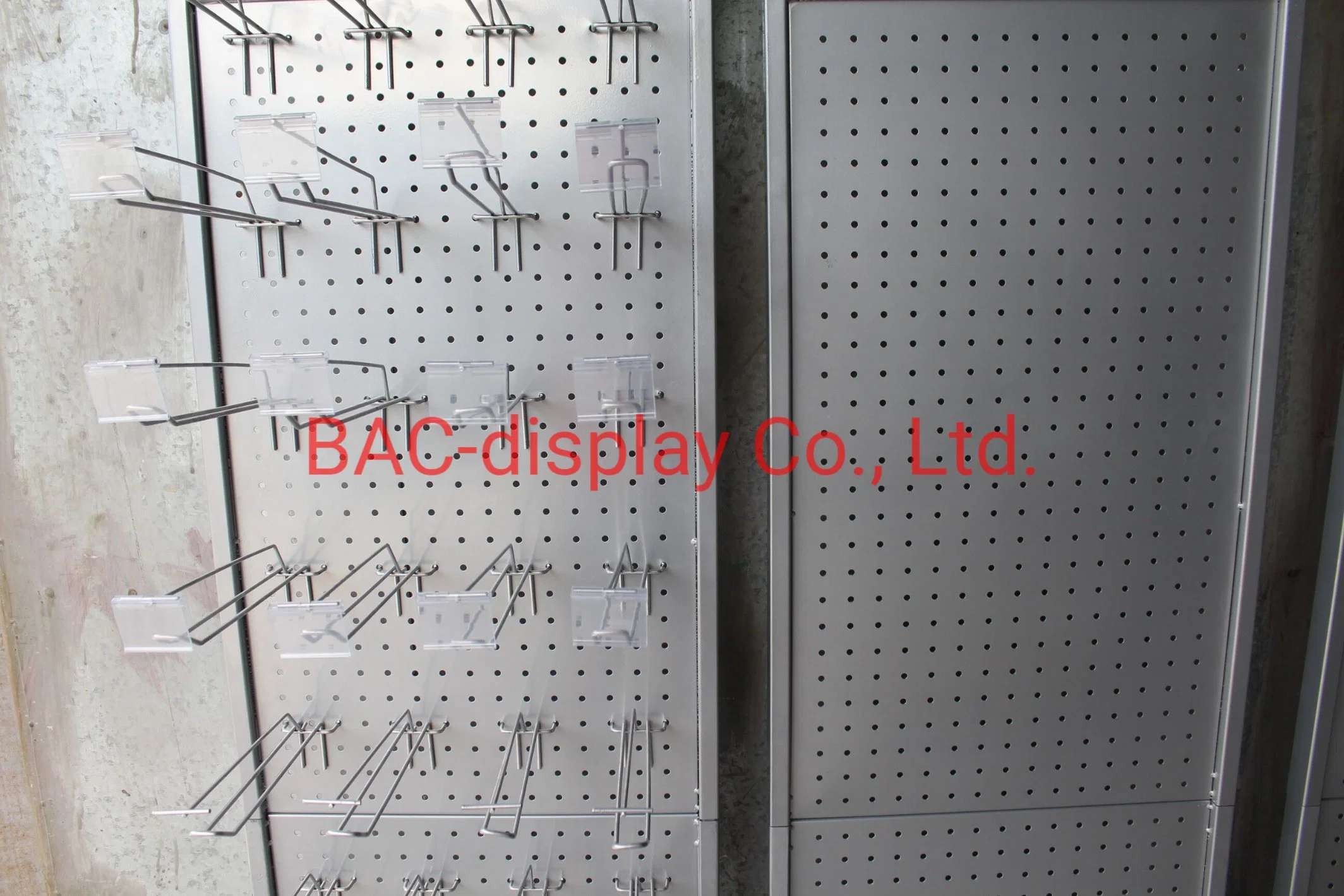 Flat Advertising Head Perforated Metal Pegboard Tools Exhibition Display Stand