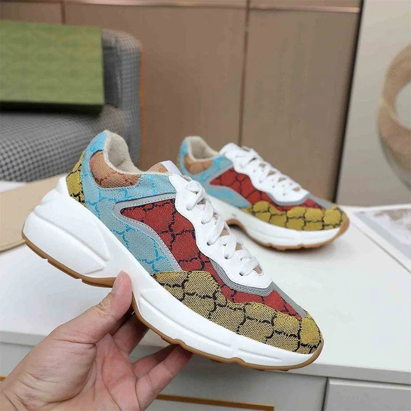 Wholesale/Supplier Popular New Designed Sports Shoes Retro Patchwork Chunky Sole Sneakers Breathable Fashion Casual Shoes for Women and Men