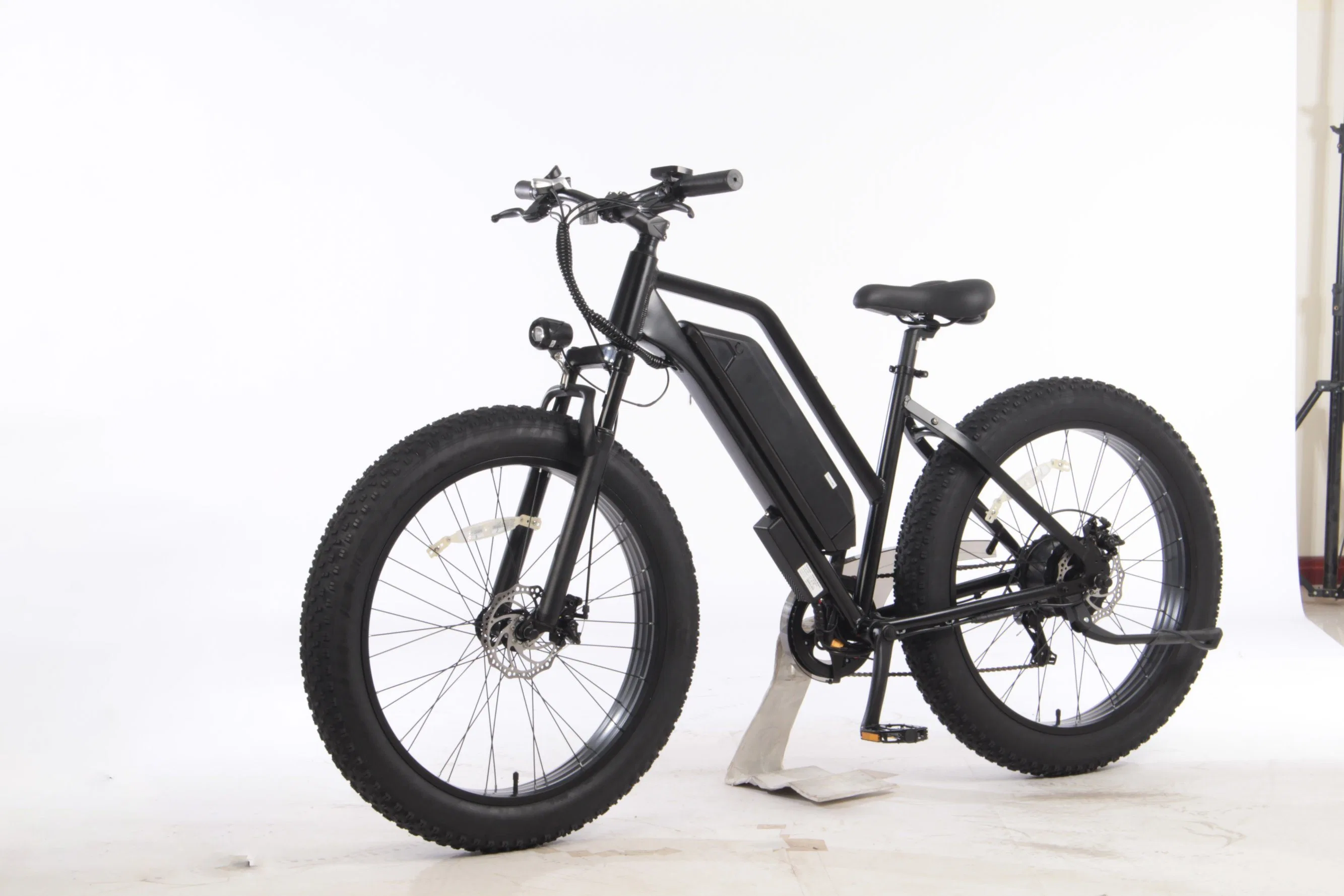 Nuevo estilo de moda mejores días de nieve de dos ruedas la escalada de los neumáticos de grasa e eléctrico bicicletas eléctricas Dirt Bike Mountain Bike con luz delantera