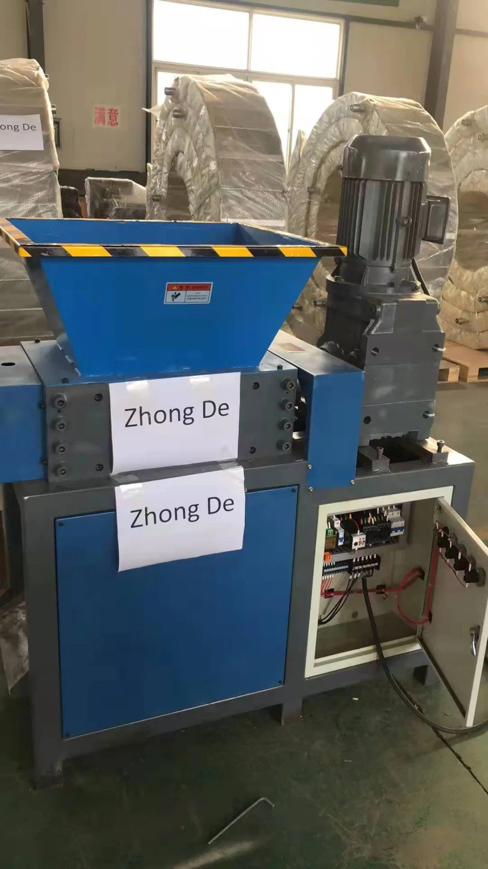 CE Certified Tire Double-Shaft Shredder